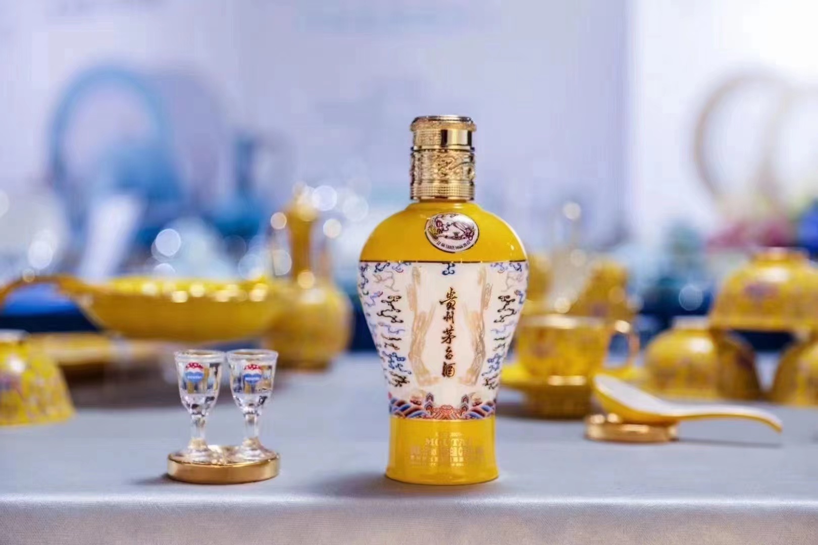 阿瓦提回收1998年茅台酒上门回收（附近推荐1.6公里/今日更新）